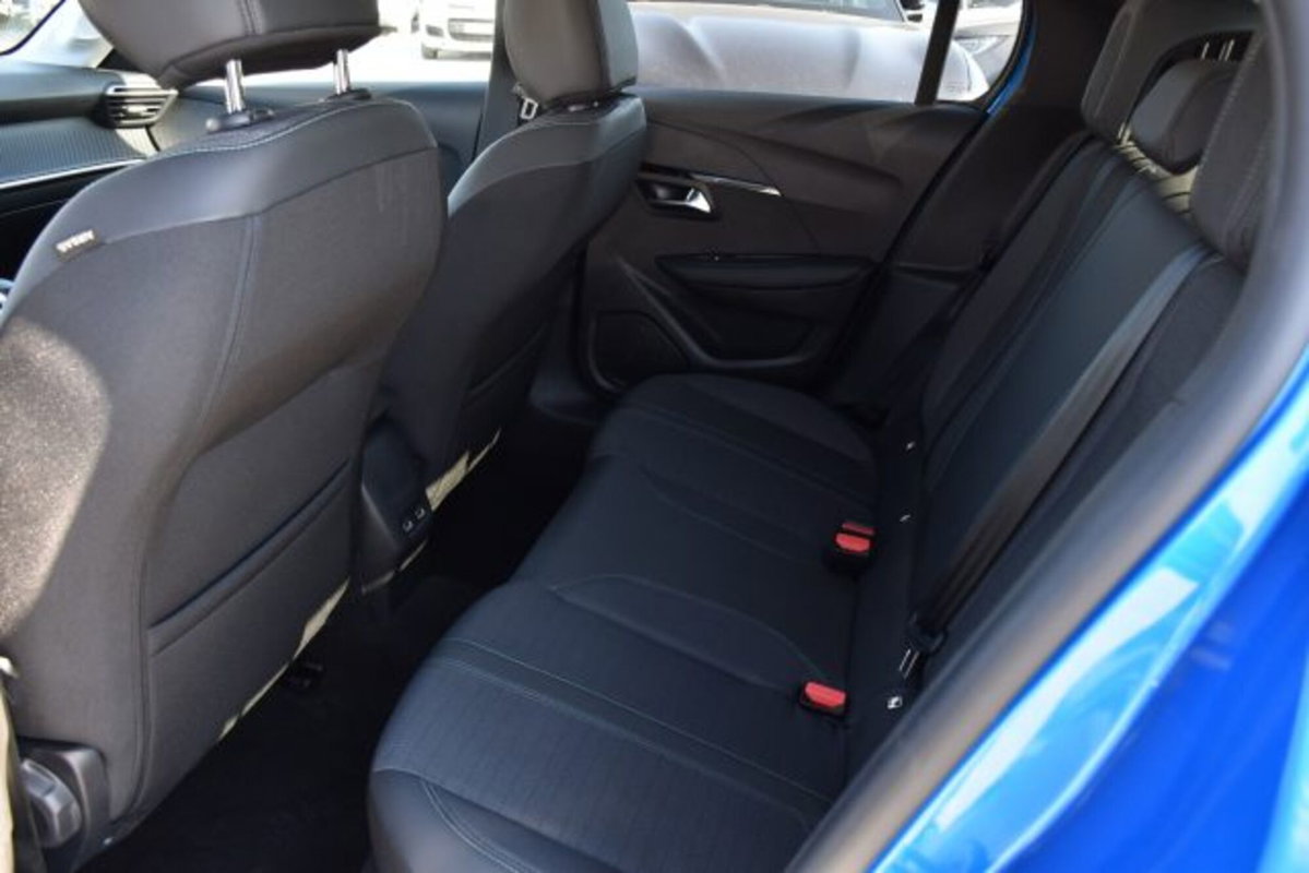 Peugeot 208 1.2 puretech Active s&s 75cv (14)