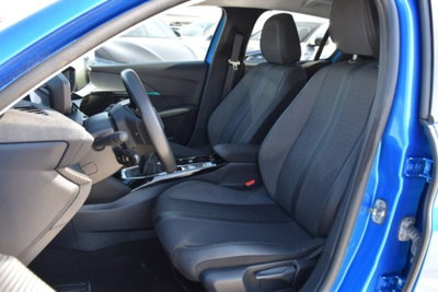 Peugeot 208 1.2 puretech Active s&s 75cv (8)