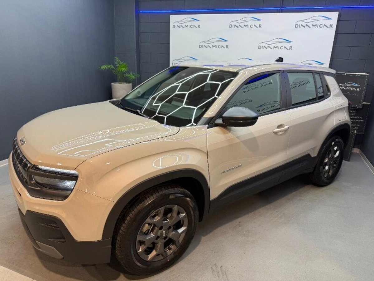 Jeep Avenger 1.2 turbo e-hybrid mhev Black Edition fwd 110cv edct6 (3)