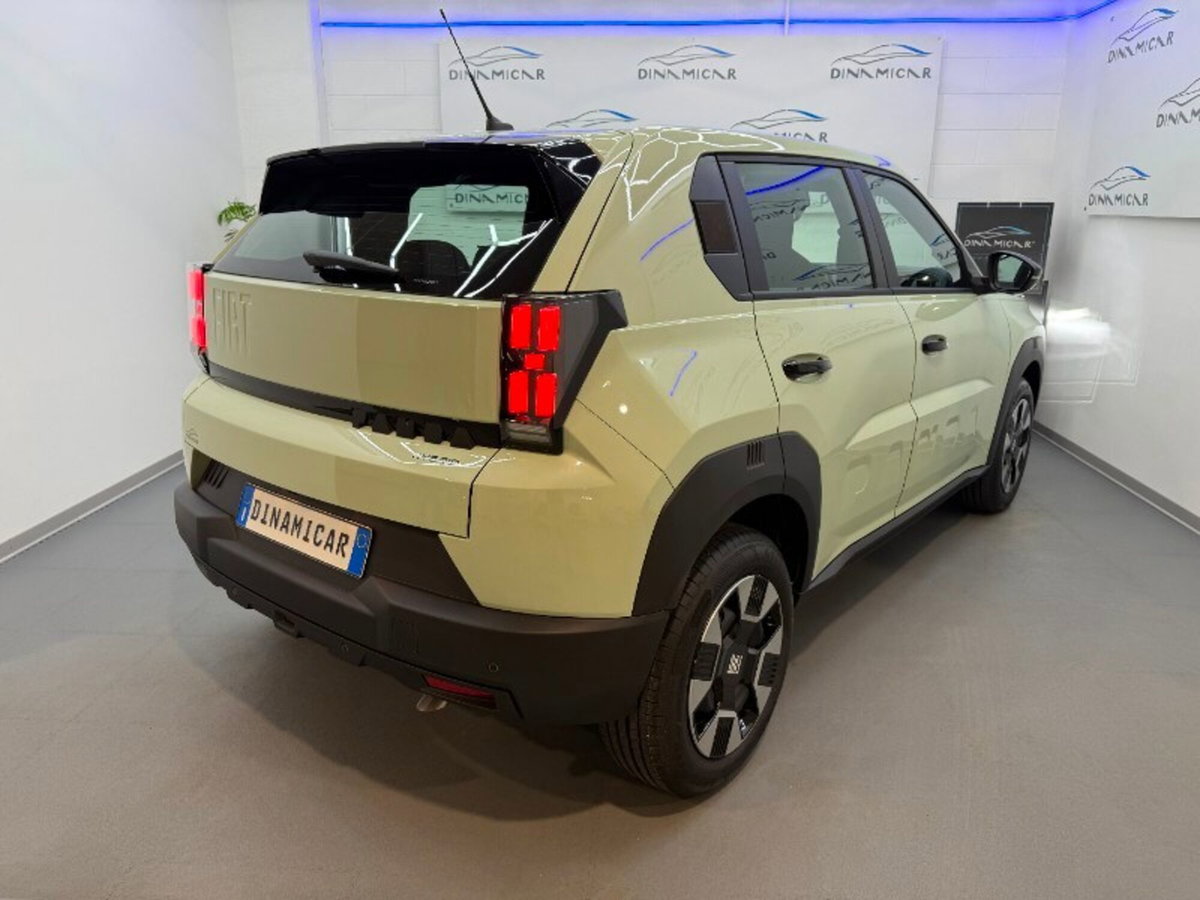 Fiat Grande Panda 1.2 hybrid Icon 110cv edct (6)
