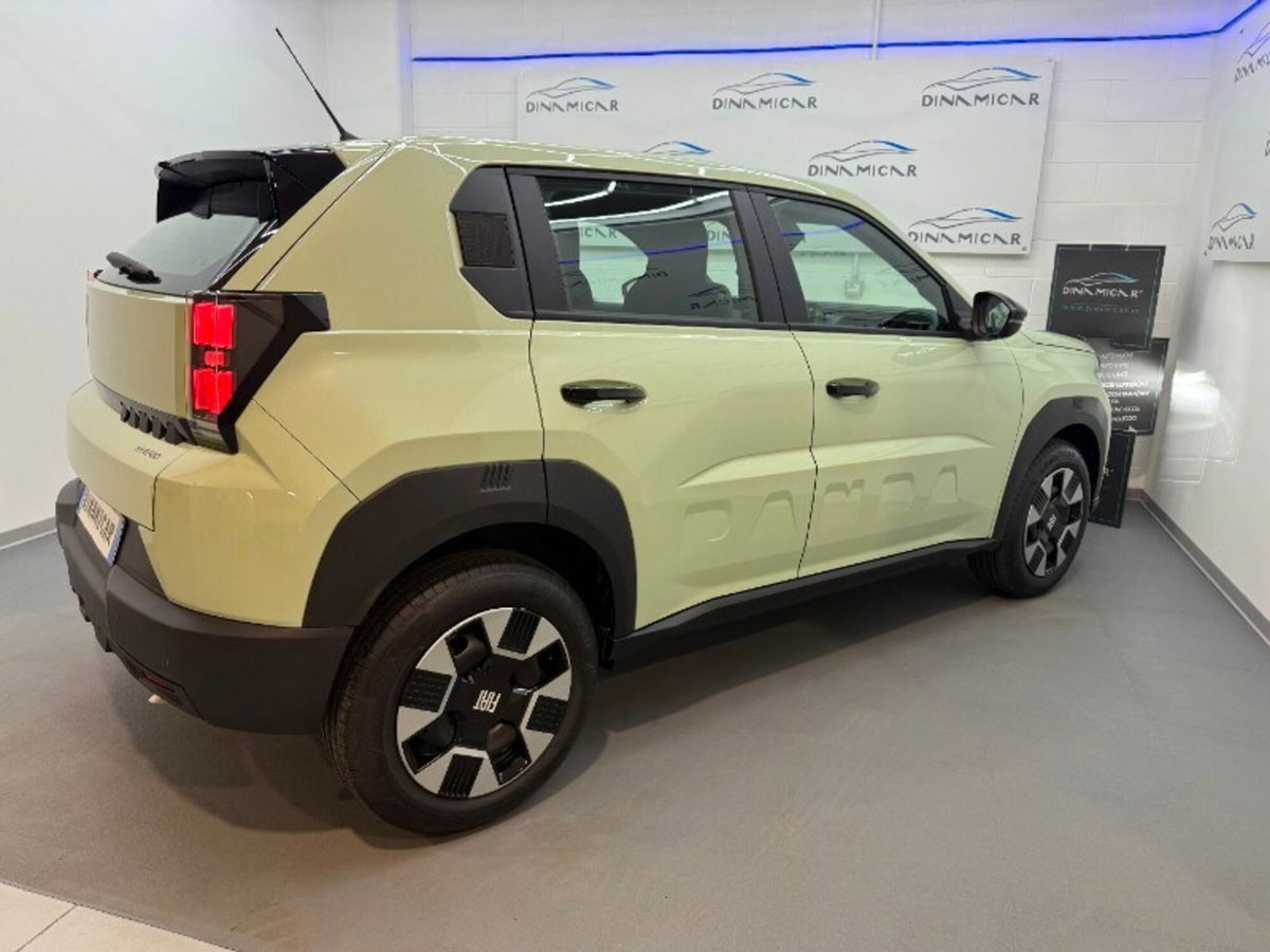 Fiat Grande Panda 1.2 hybrid Icon 110cv edct (7)