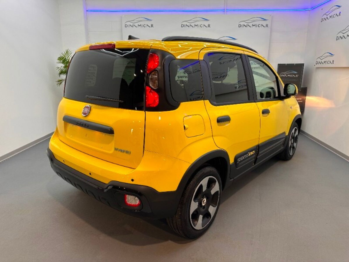 Fiat Pandina 1.0 firefly hybrid s&s 65cv (2)