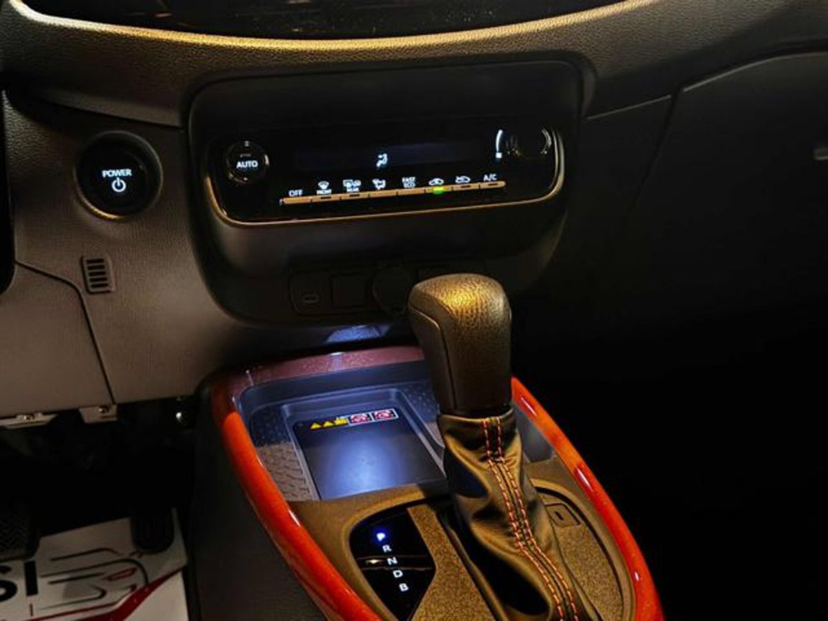 Toyota Aygo X 1.5 hybrid Icon e-cvt (14)