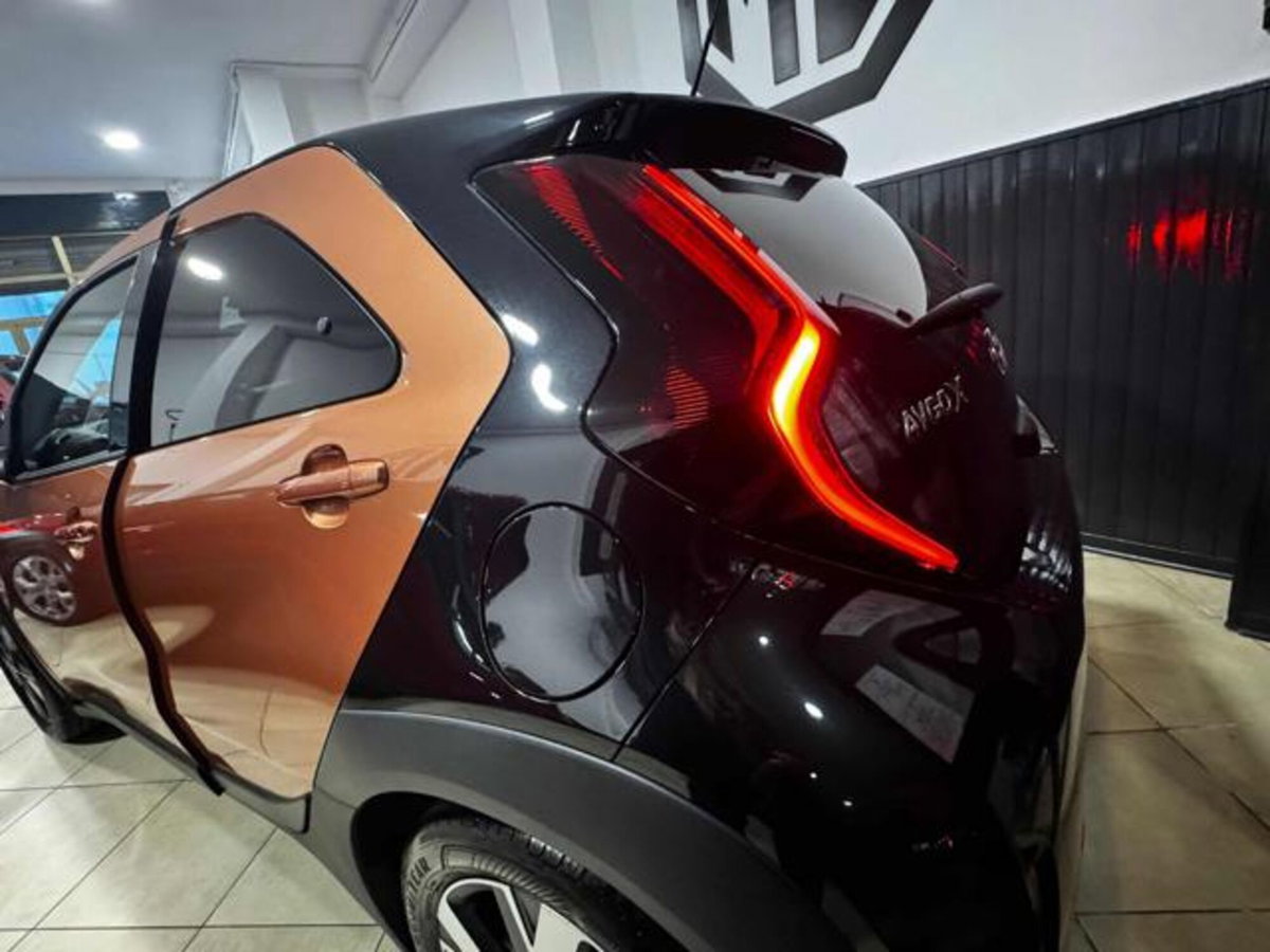 Toyota Aygo X 1.5 hybrid Icon e-cvt (6)