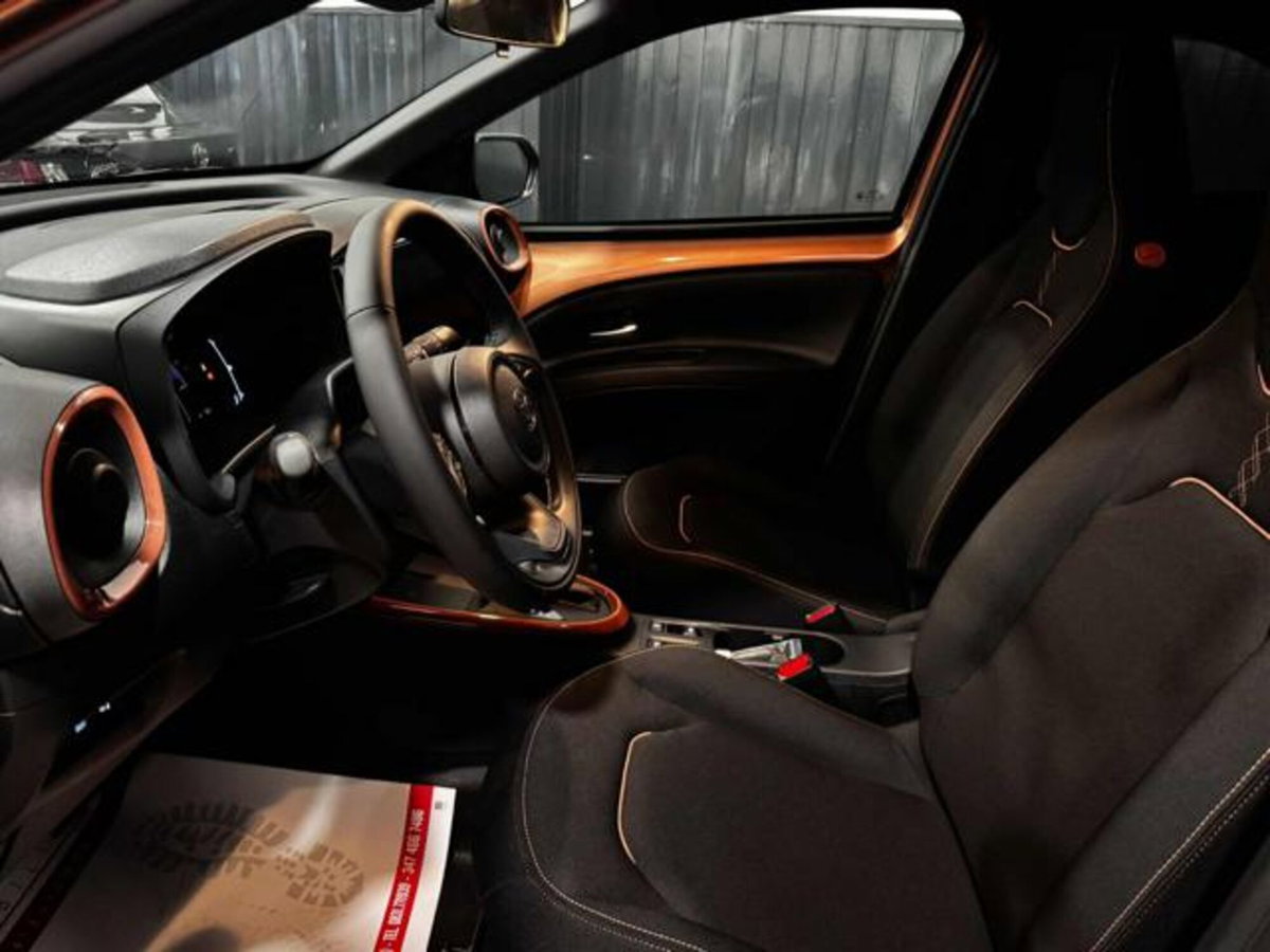 Toyota Aygo X 1.5 hybrid Icon e-cvt (9)