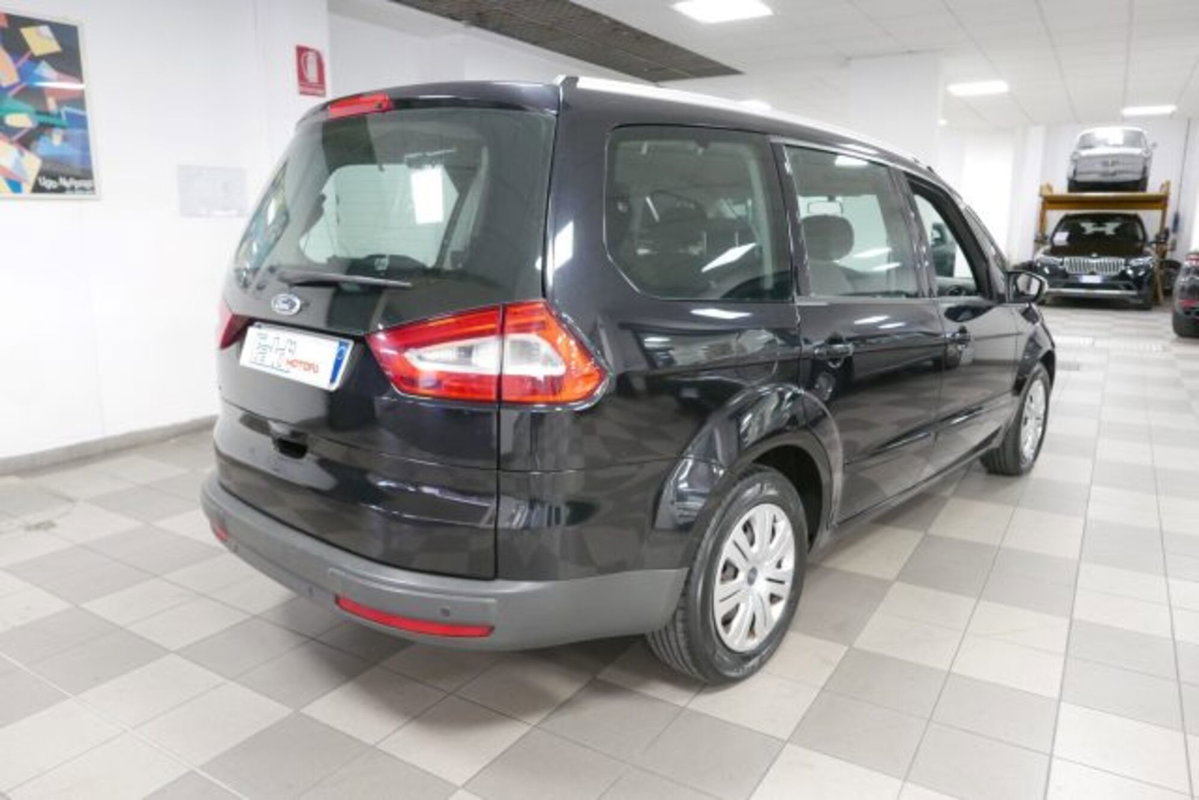 Ford Galaxy 2.0 TDCi 163 CV DPF Titanium (4)