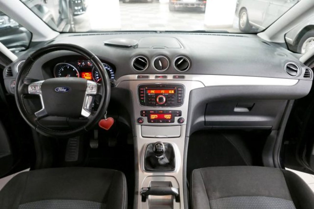 Ford Galaxy 2.0 TDCi 163 CV DPF Titanium (6)