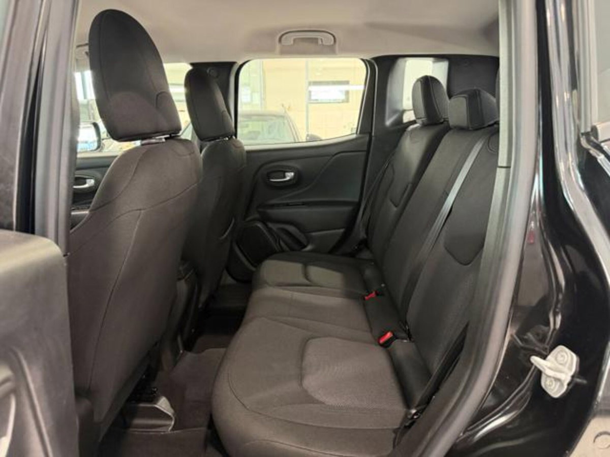 Jeep Renegade 1.6 Mjt 130 CV Longitude (15)