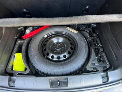 Jeep Renegade 1.6 Mjt 130 CV Longitude (6)
