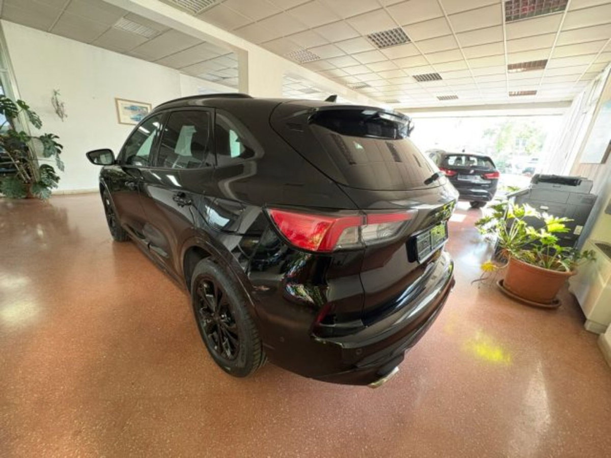 Ford Kuga 2.5 Full Hybrid 190 CV CVT AWD ST-Line X (3)