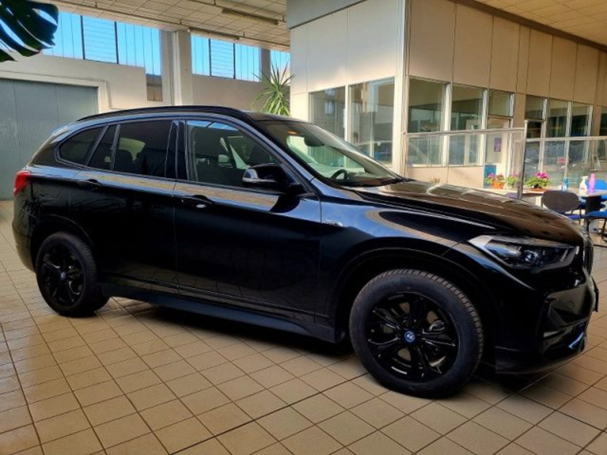 BMW X1 xDrive25e Business Advantage (4)