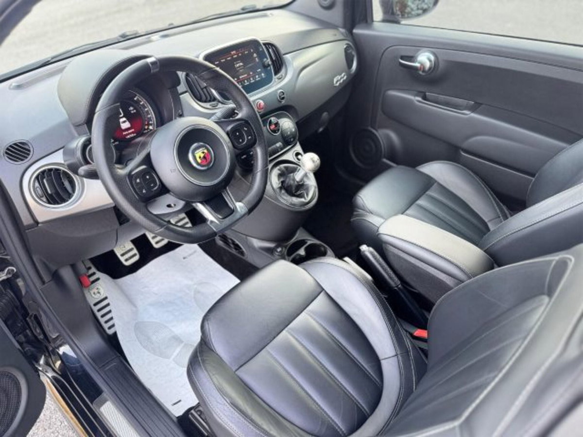 Abarth 595 595 1.4 Turbo T-Jet 165 CV Turismo (7)