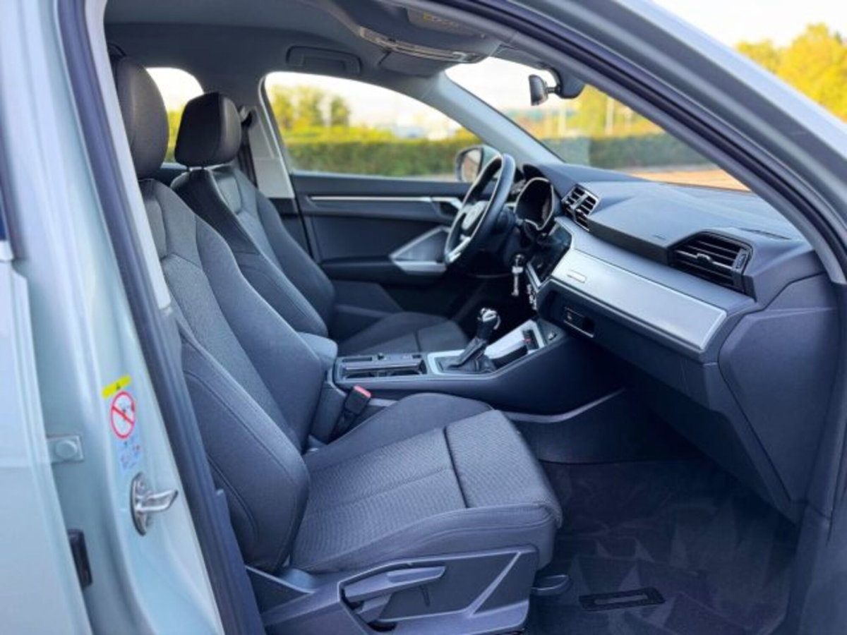 Audi Q3 Sportback 35 TDI quattro S tronic S line edition (12)