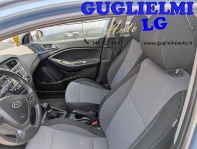 Hyundai i20 1.2 84 CV 5 porte Econext Comfort (15)