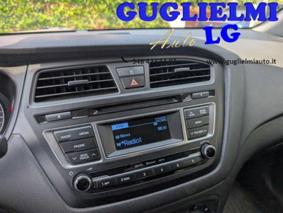 Hyundai i20 1.2 84 CV 5 porte Econext Comfort (13)