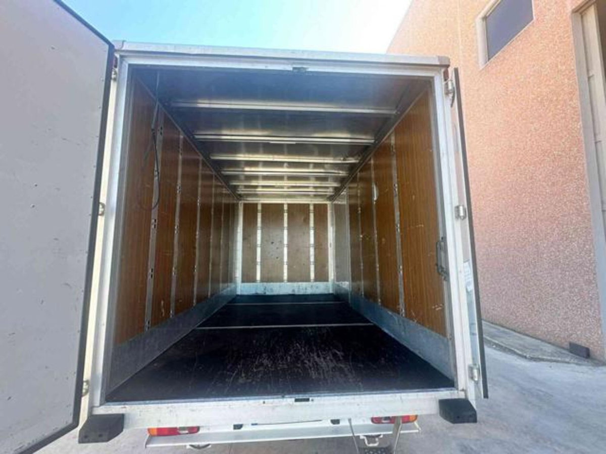 Peugeot Boxer 35 c.fisso L4 2.2 diesel 140cv S&S at8 (10)