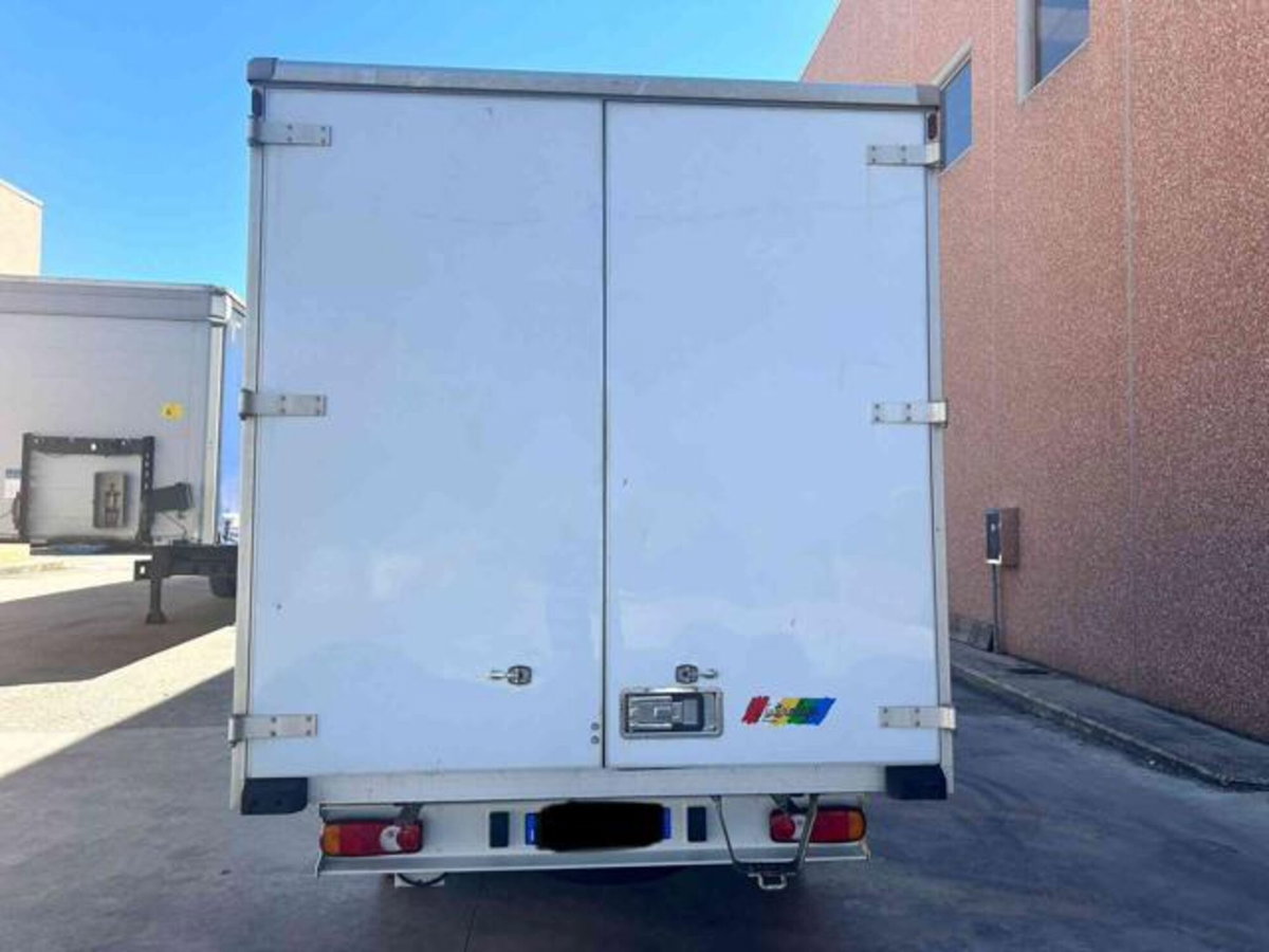 Peugeot Boxer 35 c.fisso L4 2.2 diesel 140cv S&S at8 (7)