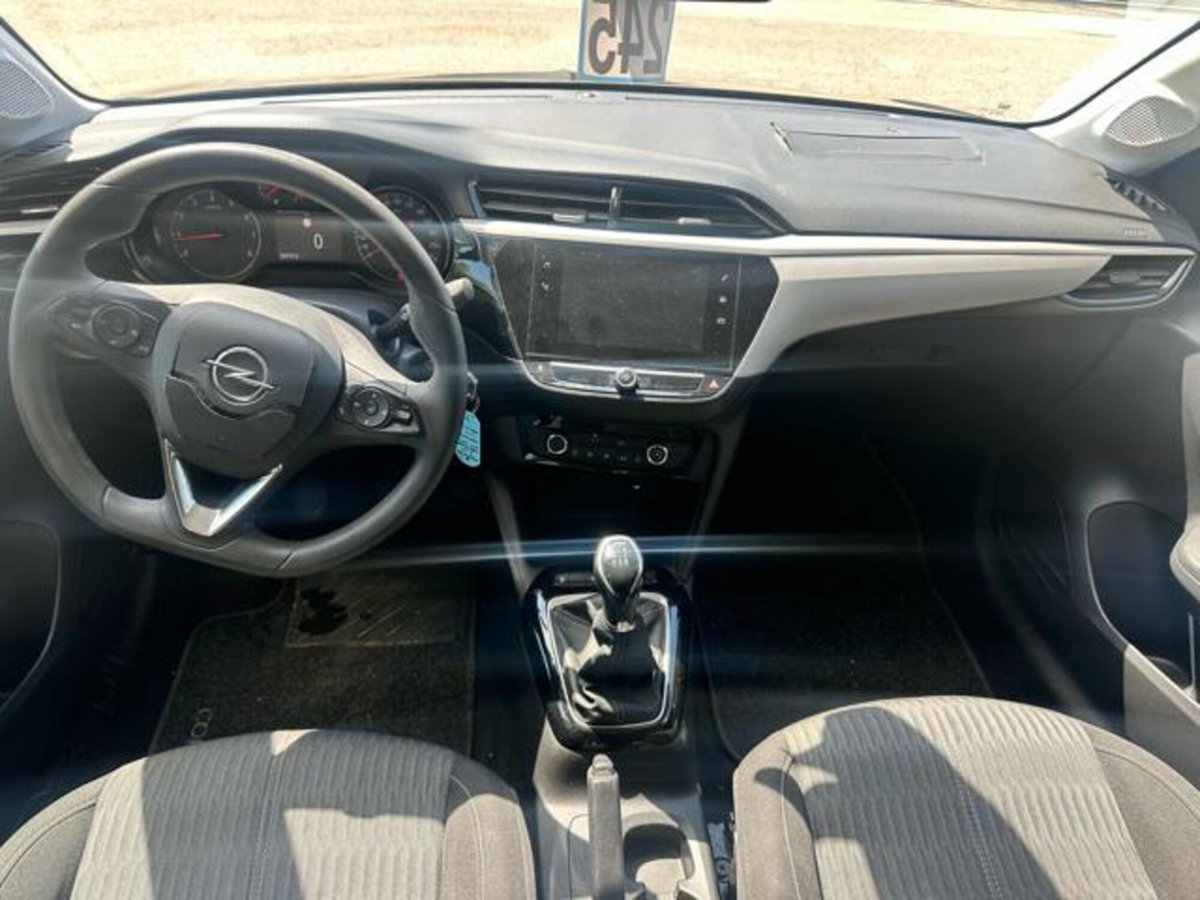 Opel Corsa 1.2 Edition (15)
