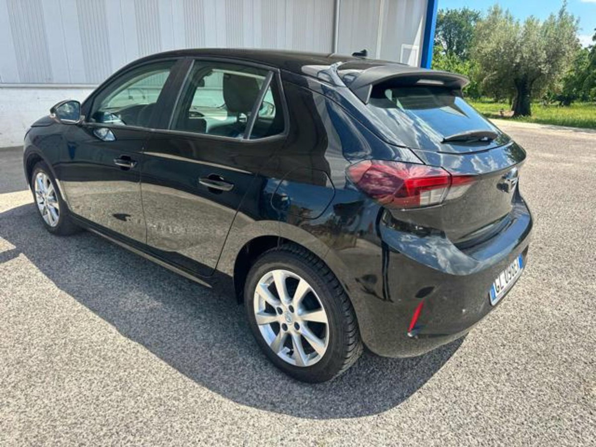 Opel Corsa 1.2 Edition (7)