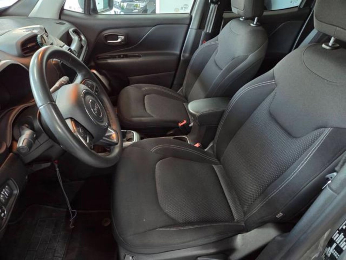 Jeep Renegade 1.6 Mjt 130 CV Limited (10)