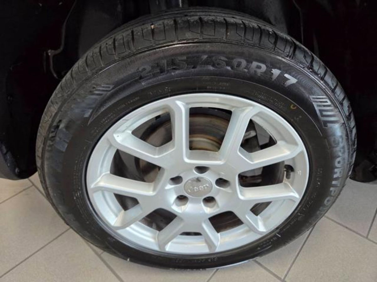 Jeep Renegade 1.6 Mjt 130 CV Limited (13)