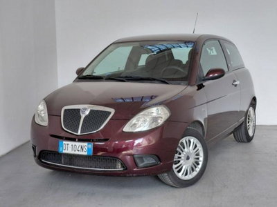 Lancia Ypsilon 1.2 New Oro