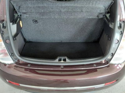 Lancia Ypsilon 1.2 New Oro (13)