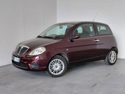 Lancia Ypsilon 1.2 New Oro (5)