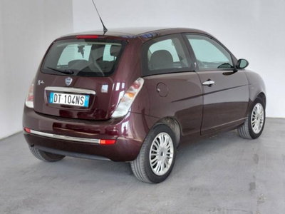 Lancia Ypsilon 1.2 New Oro (9)