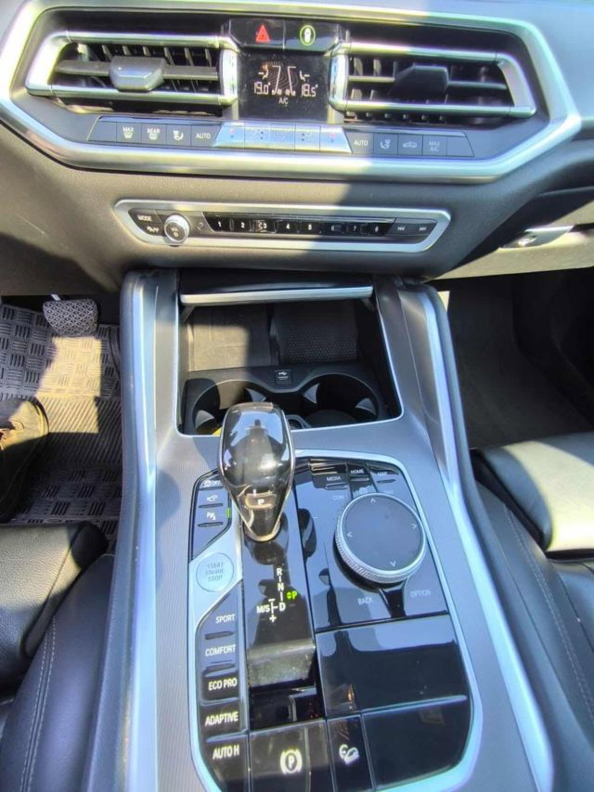 BMW X6 xDrive30d 48V xLine (15)