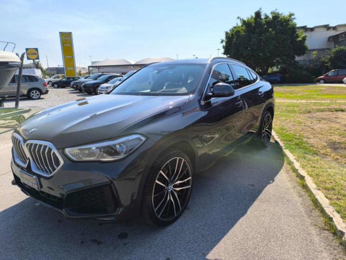 BMW X6 xDrive30d 48V xLine (2)