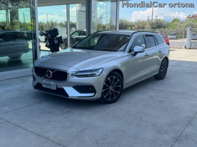 Volvo V60 B4 (d) automatico Essential