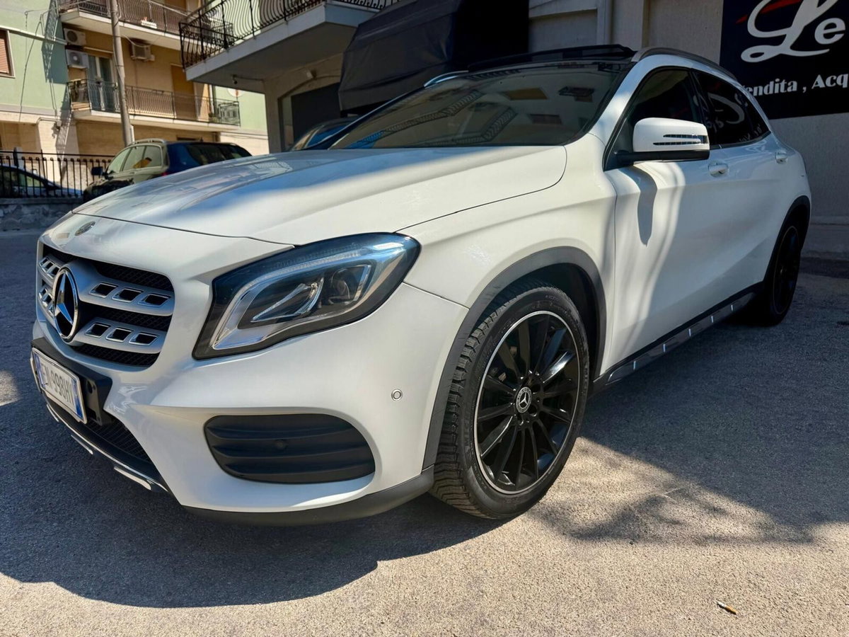 Mercedes-Benz GLA SUV 200 d Automatic Premium (3)