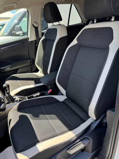 Volkswagen T-Roc 1.6 TDI SCR Style BlueMotion Technology (9)