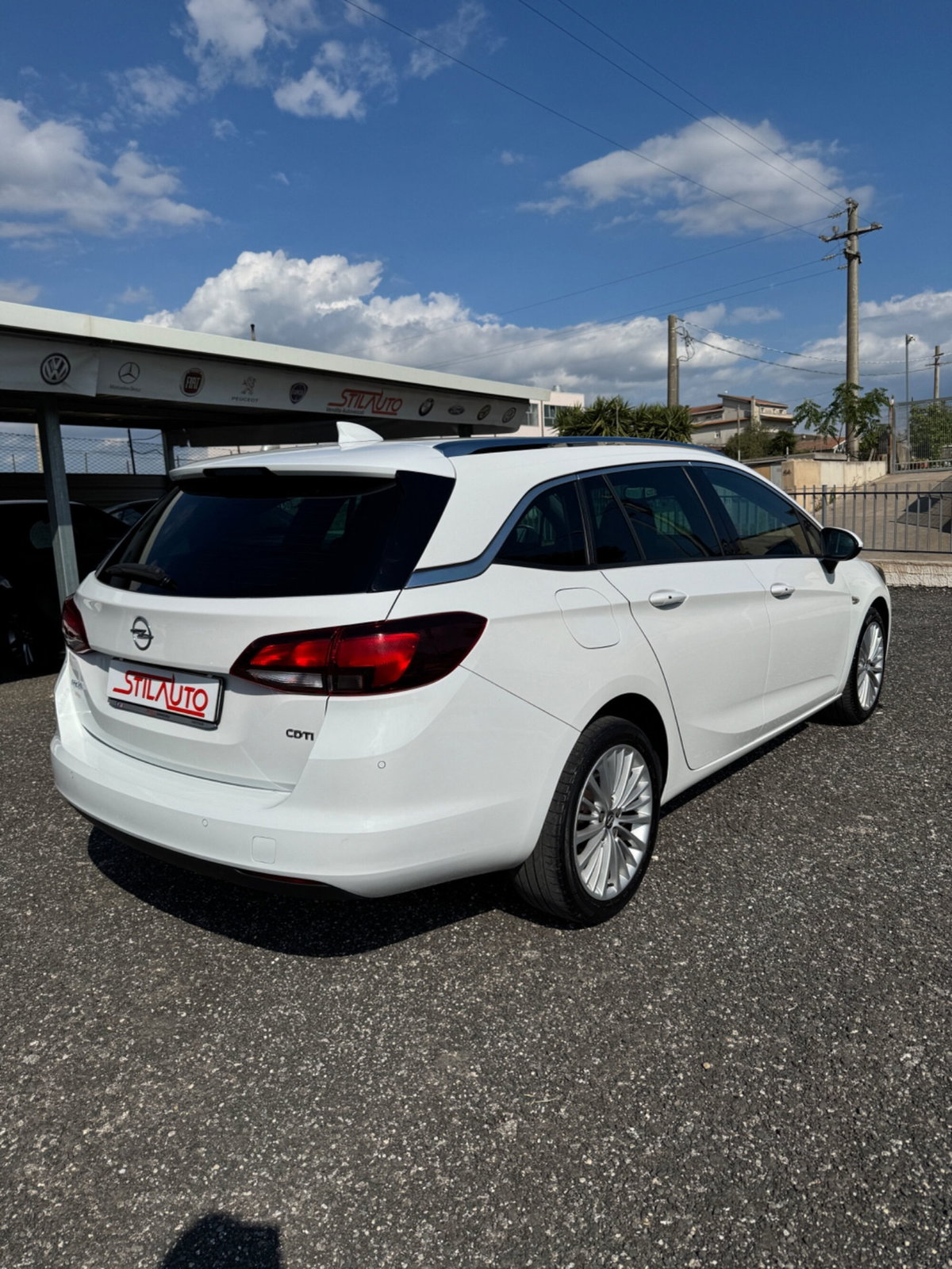 Opel Astra Station Wagon 1.6 CDTi 136CV aut. Sports Innovation (2)