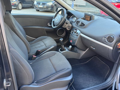 Renault Clio 1.2 16V 3 porte Dynamique (7)