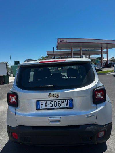 Jeep Renegade 1.6 Mjt 120 CV Longitude (4)