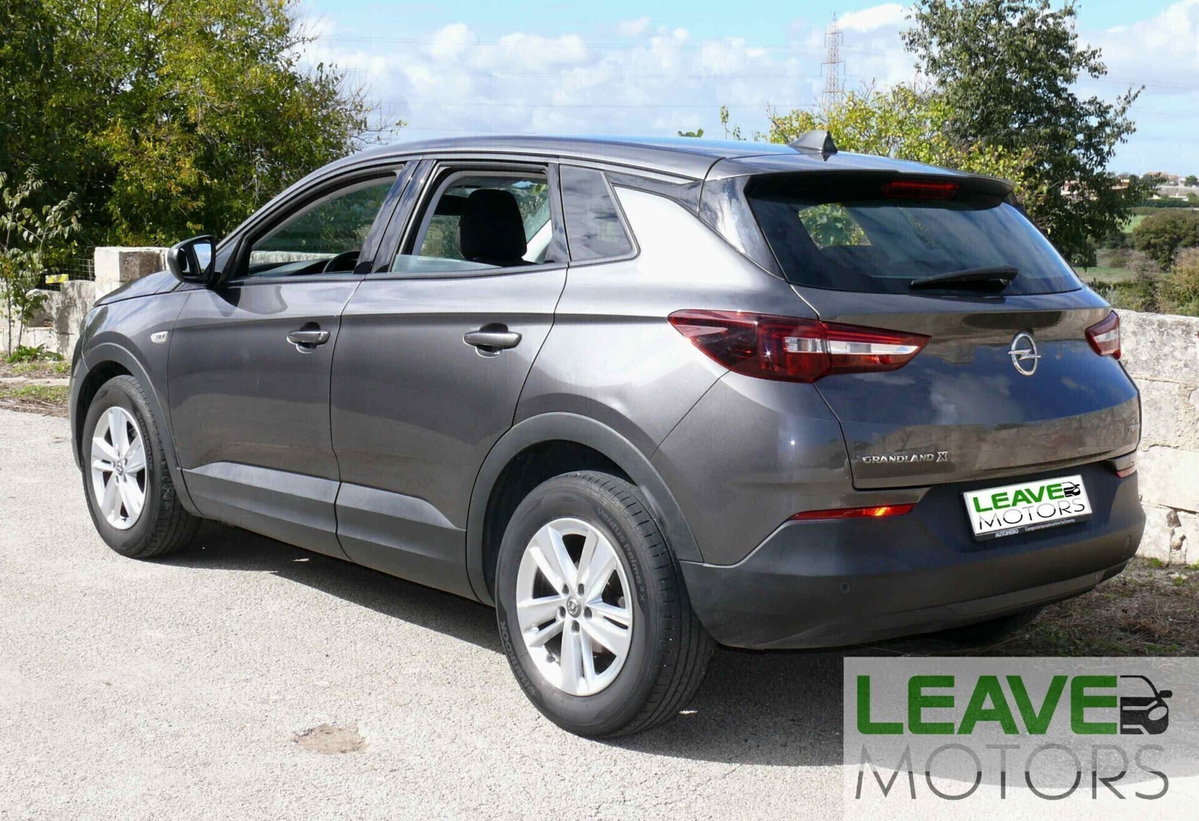 Opel Grandland 1.2 Turbo 12V 130 CV Ultimate (8)