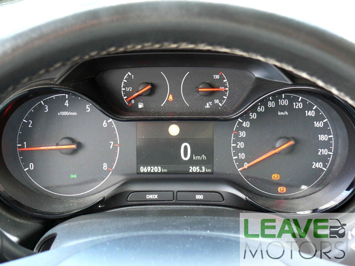 Opel Grandland 1.2 Turbo 12V 130 CV Ultimate (9)