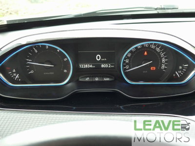 Peugeot 2008 100 Allure (9)