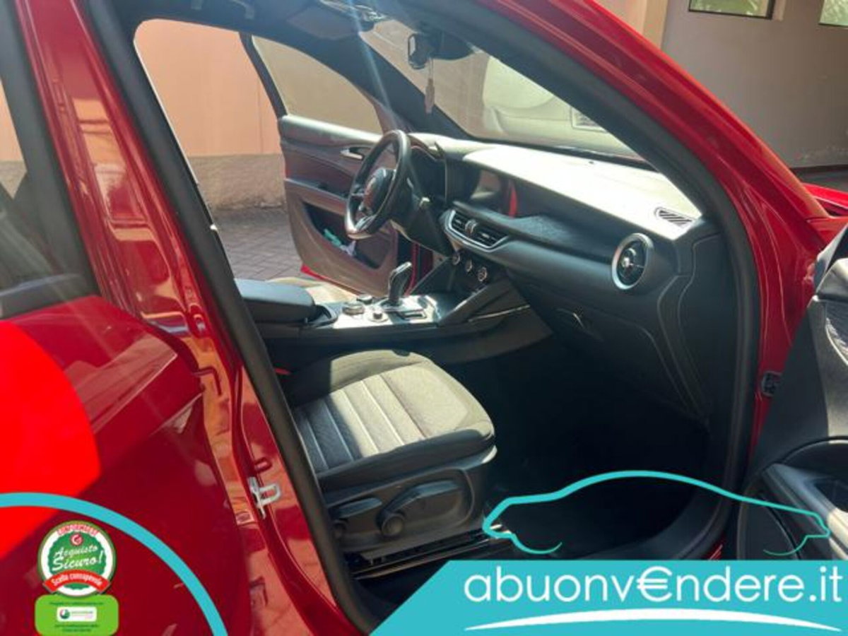 Alfa Romeo Stelvio Stelvio 2.2 Turbodiesel 160 CV AT8 RWD Super Business (14)