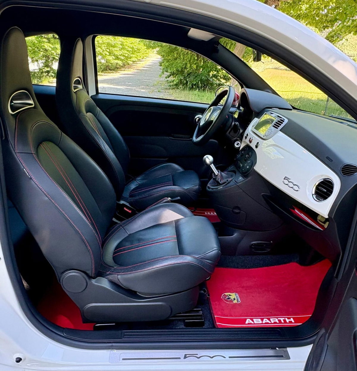 Abarth 500 1.4 Turbo T-Jet (7)