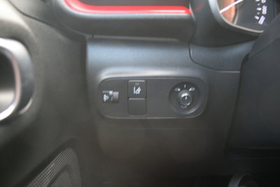 Citroen C3 BlueHDi 100 S&S Shine (13)