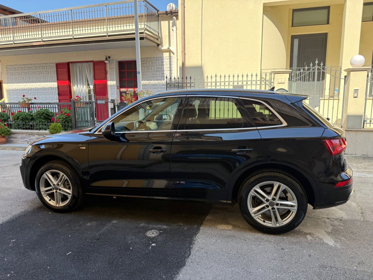 Audi Q5 40 TDI quattro S tronic S line plus (6)