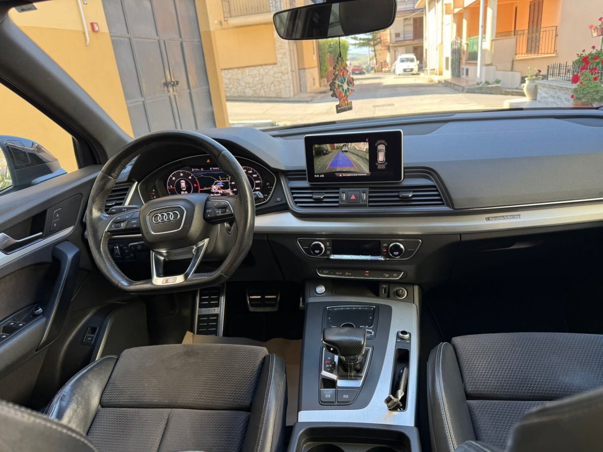 Audi Q5 40 TDI quattro S tronic S line plus (7)