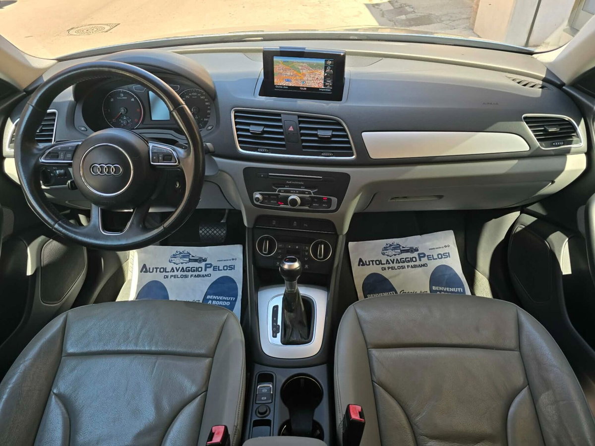 Audi Q3 2.0 TDI 120 CV S tronic Sport (6)