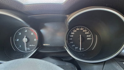 Alfa Romeo Stelvio Stelvio 2.2 Turbodiesel 210 CV AT8 Q4 Super (8)