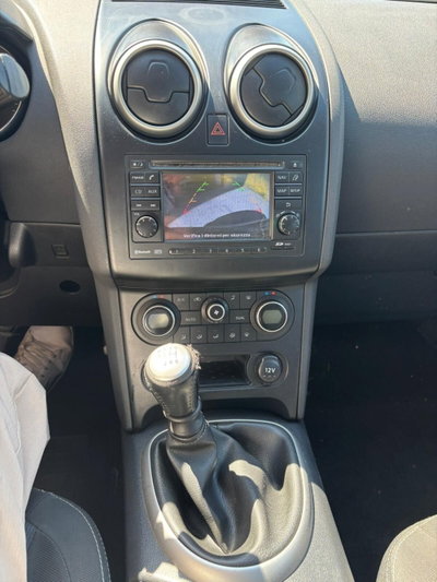 Nissan Qashqai 1.5 dCi DPF Acenta (16)