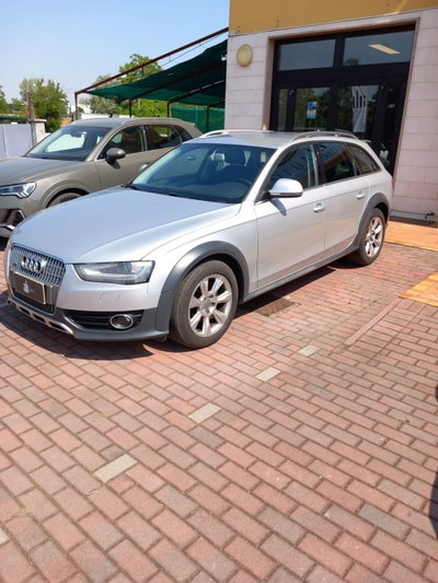 Audi A4 Allroad 2.0 TDI 177 CV Advanced (3)