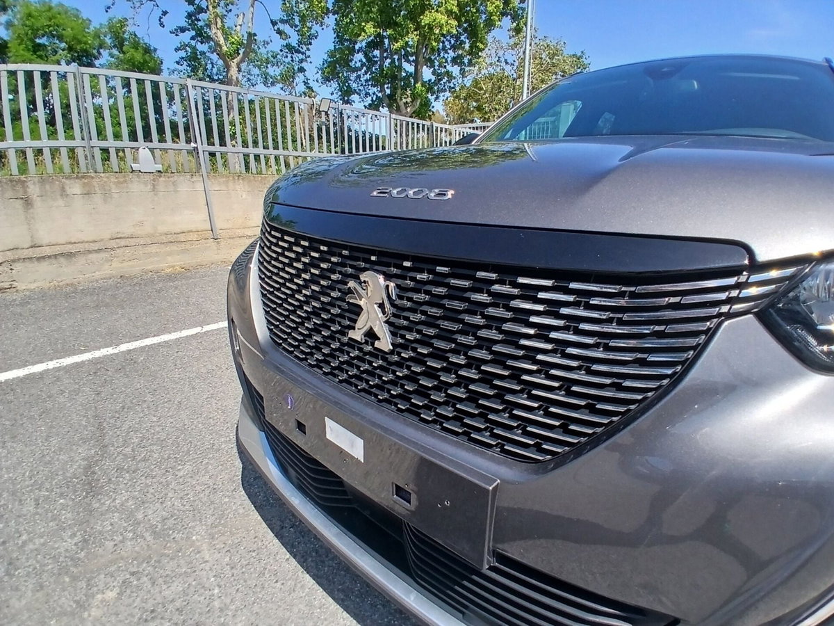 Peugeot 2008 PureTech 130 S&S Allure (10)